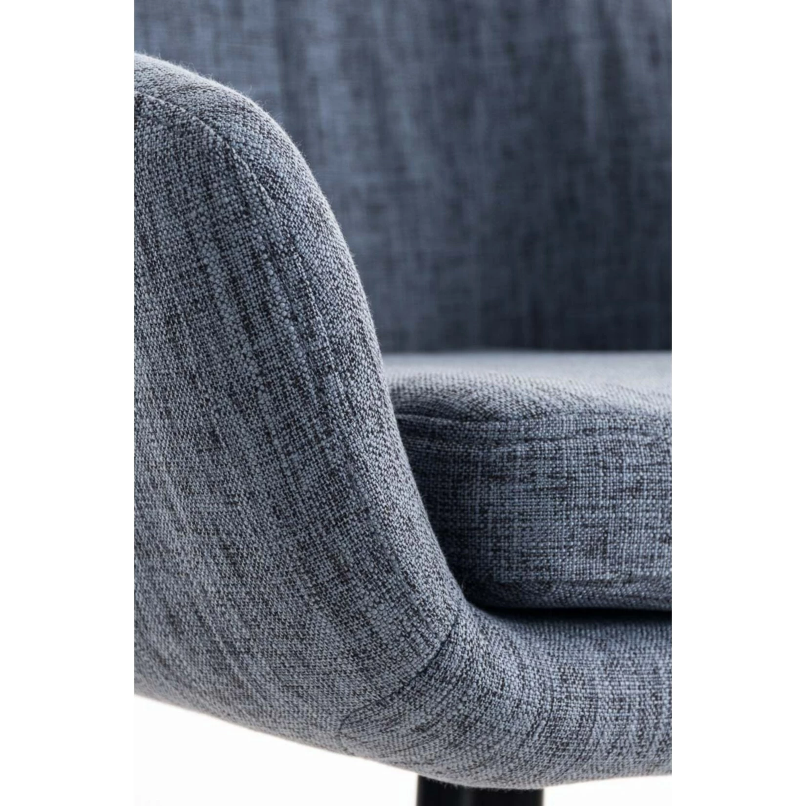 CLP Barhocker Grant I Thekenhocker Mit Vierfußgestell Aus Holz Und Stoffbezug I Gepolsterter Tresenhocker Mit Fußstütze Und 79 CM Sitzhöhe 6 CLP Barhocker Grant I Thekenhocker Mit Vierfußgestell Aus Holz Und Stoffbezug I Gepolsterter Tresenhocker Mit Fußstütze Und 79 CM Sitzhöhe – Bild 6